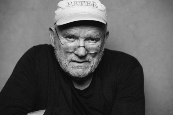 È morto Peter Lindbergh: addio a uno dei più grandi fotografi contemporanei, aveva 74 anni